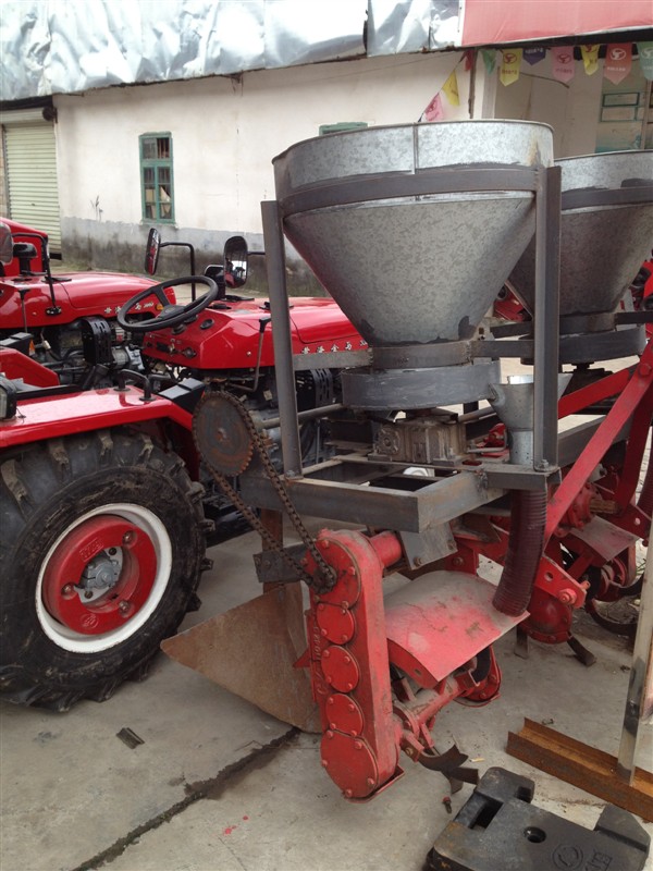 Rotary Cultivator, Ridger & Fertilizer
